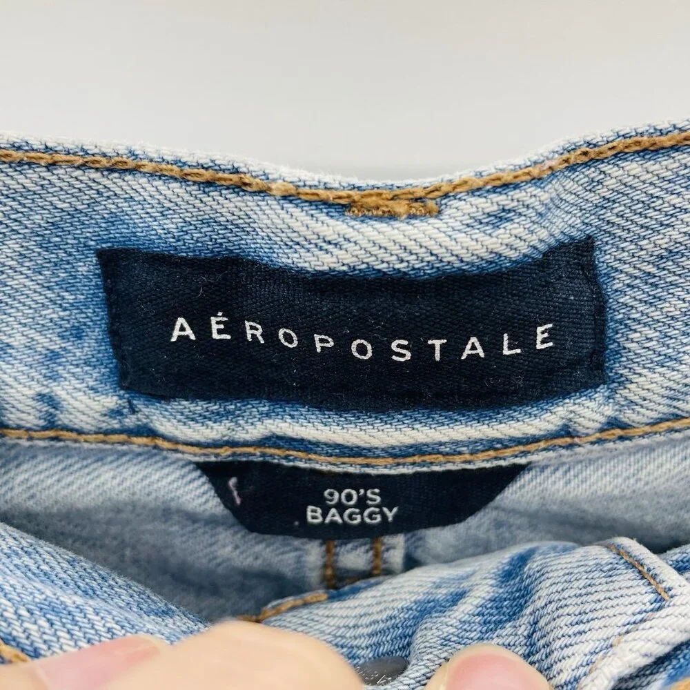 Aeropostale Womens Size 00 Regular 90s Baggy Distressed Button Fly Jeans in Blue